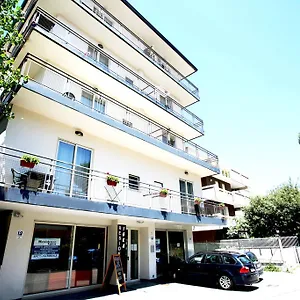 residence-igea.riccione-hotels.org/